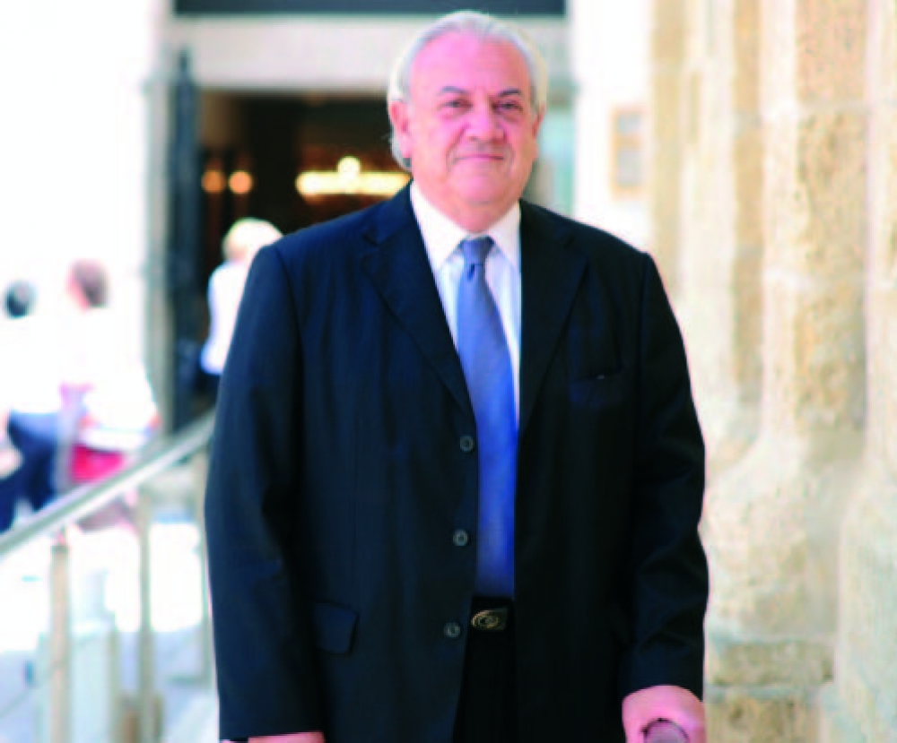 “Farrugia Sacco rrifjuta li jirriżenja minn kariga jew oħra u kompla bħal qabel”