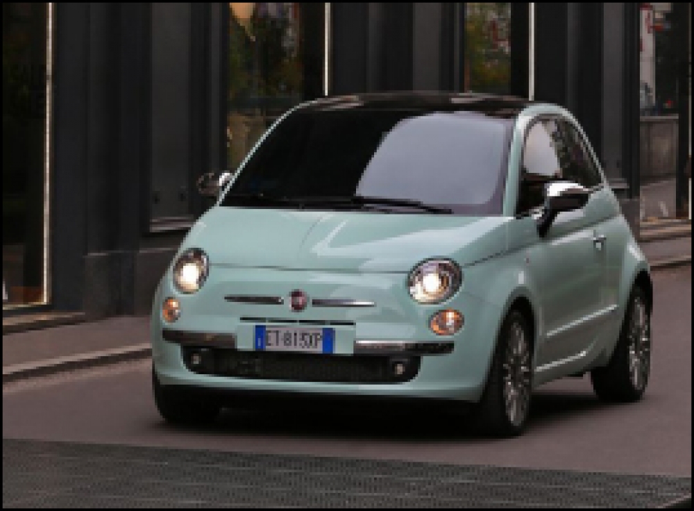 Il-Fiat 500 nediet tliet kuluri ġodda, lattementa, abjad u Italia Blue