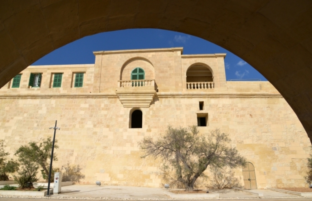 Ir-raġel ġarrab ġrieħi gravi waqt li kien qed jinstalla kameras tas-sigurtà mas-sur tal-Forti ta' Sant'Iermu