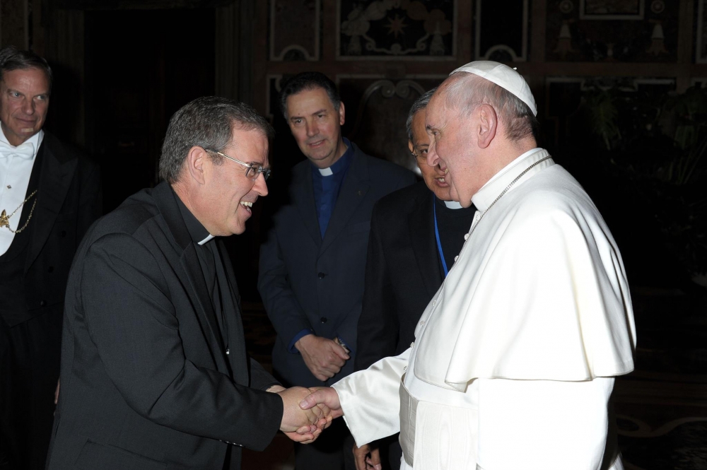 Fr Fabio Attard mal-papa