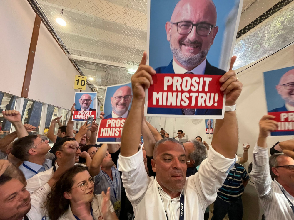 Roderick Galdes iżolat imma xorta waħda m’hemmx sinjal li se jitlaq