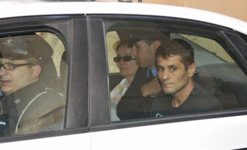 Ir-Rumen Popa jittella l-Qorti akkużat li attakka lil Mintoff u binha b'sikkina, fost akkużi oħrajn