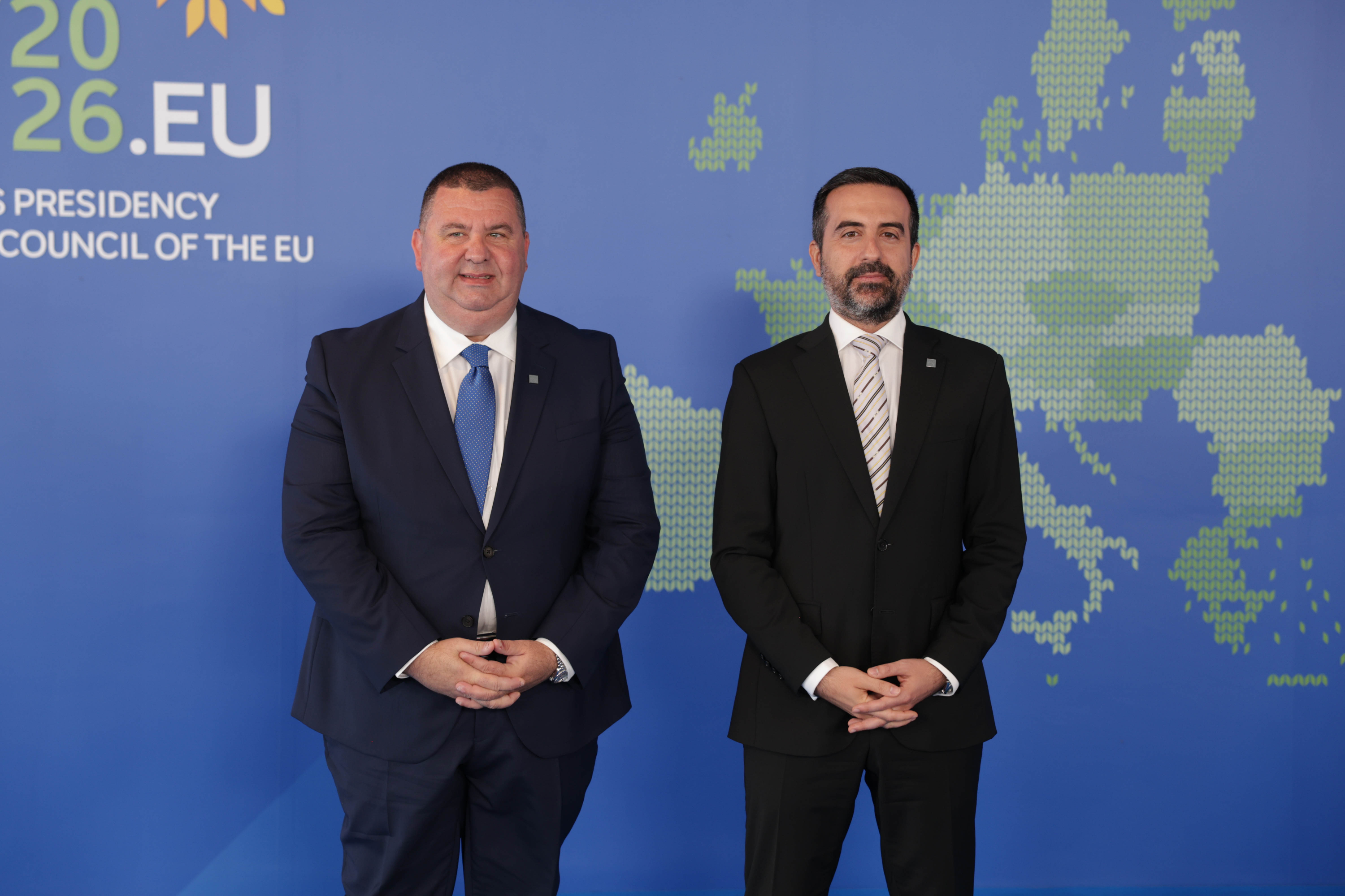 Bedingfield jisħaq fuq aktar investiment fil-pajjiżi tal-oriġini biex titnaqqas il-migrazzjoni
