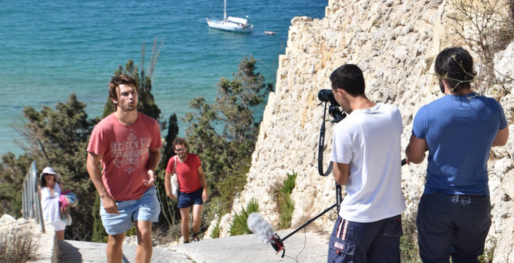 Fredrick Searight fl-ewwel minn ħmistax-il ġurnata ta' produzzjoni li ssieħeb fihom fil-preżentazzjoni ta' ‘Gozo at Arms’