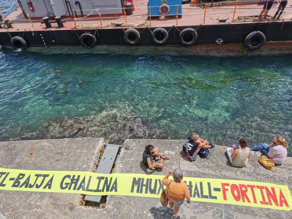 Attivisti u residenti jirreżistu għax-xogħolijiet tal-Fortina f'Ġunju 2021