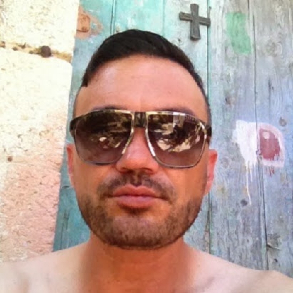 Hubert Muscat,  jitlef ħajtu wara li nqaleb bil-krejn għal ġol-baħar