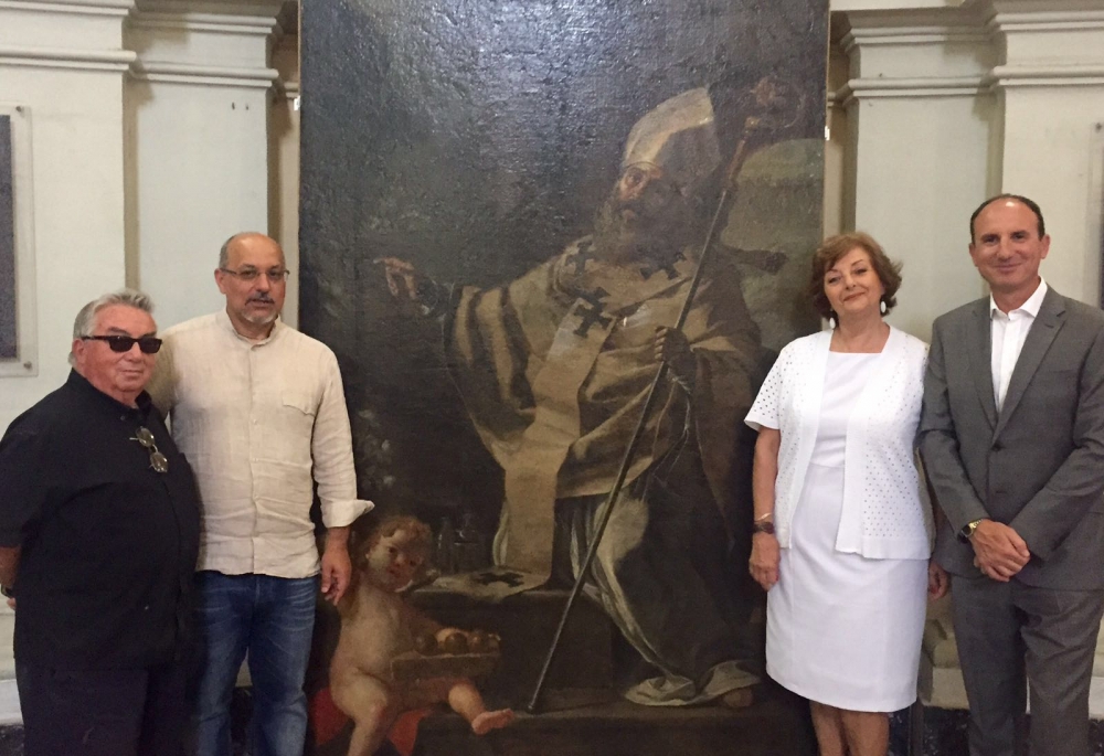 Din l-Art Ħelwa jirċievu donazzjoni mingħand Sparkasse Bank Malta pls