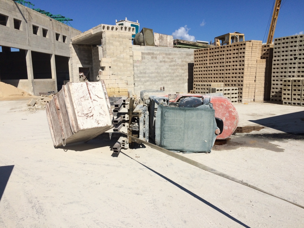 Il-forklifter li nqaleb ilbieraħ għand Polidano Brothers