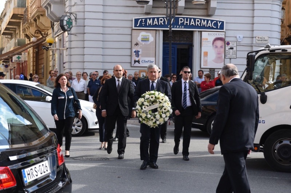 Il-President tal-PE Antonio Tajani preżenti għall-funeral