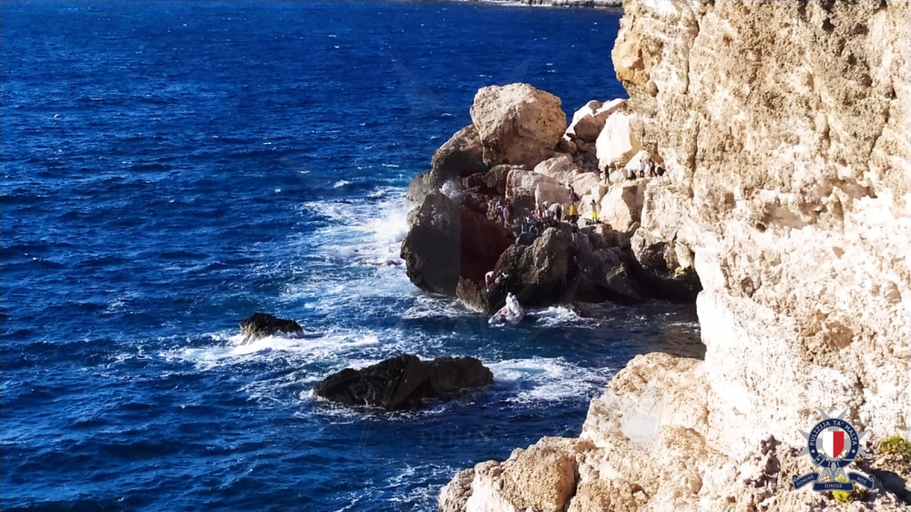 L-immigranti fuq il-blat fl-inħawi ta' Lapsi