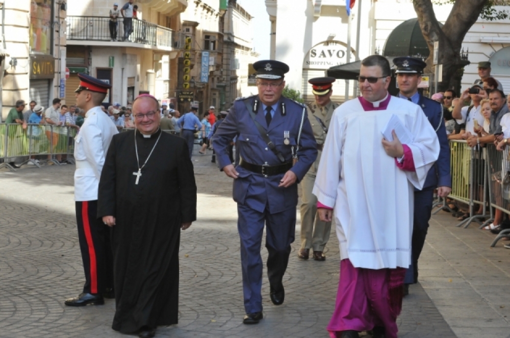 L-Arċisqof Scicluna u l-Kummisarju tal-Pulizija