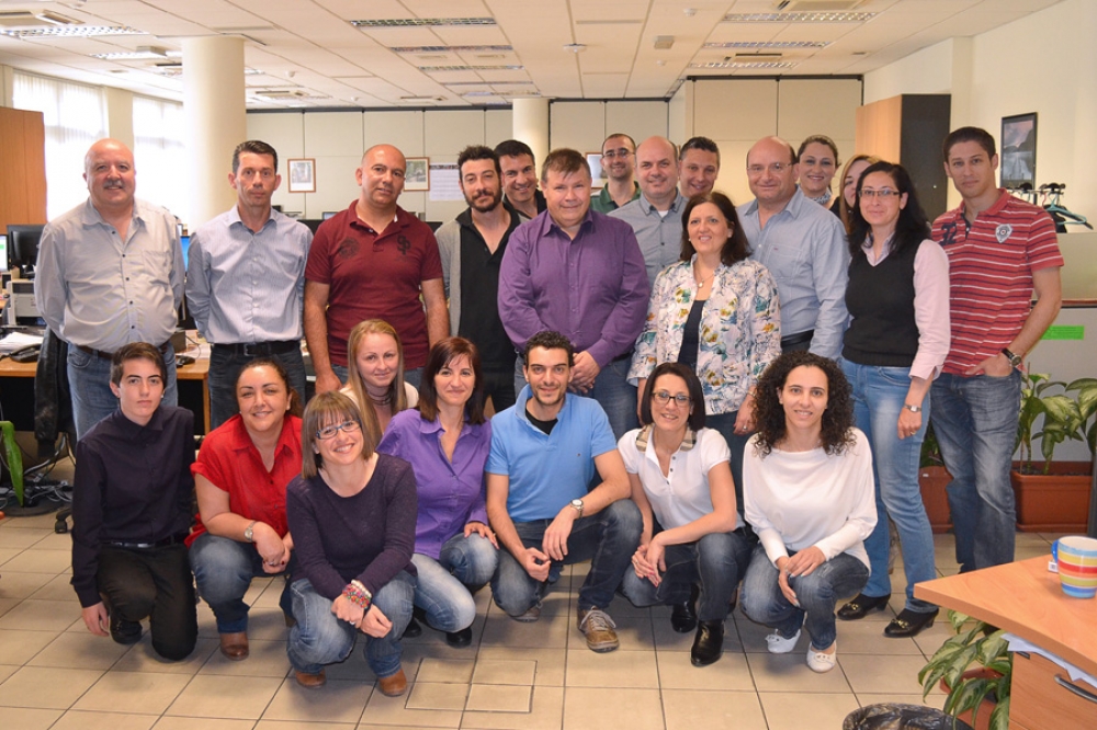 Ħaddiema tal-IT tal-BOV waqt il-Jeans Day 
