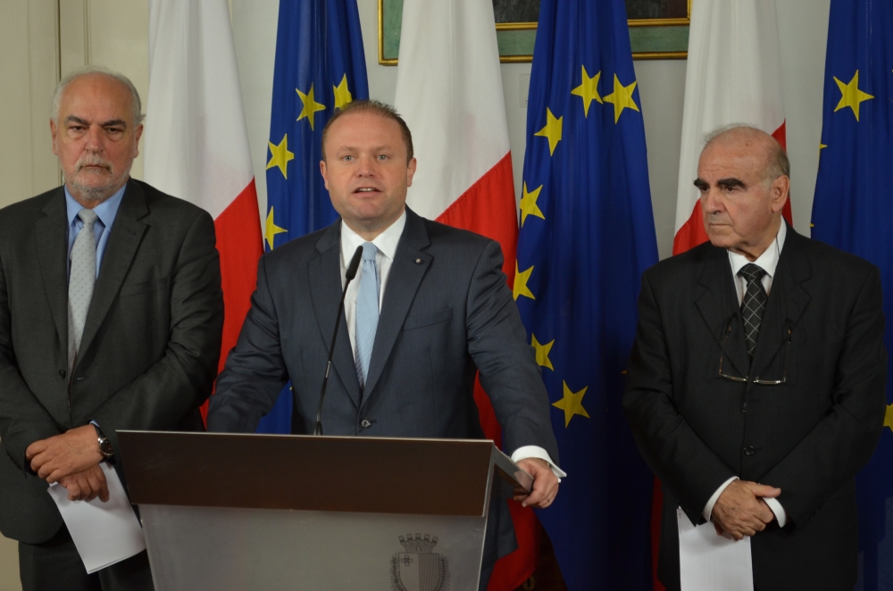 Il-Prim Ministru f'indirizz lill-mezzi tax-xandir • Ritratt: Chris Mangion