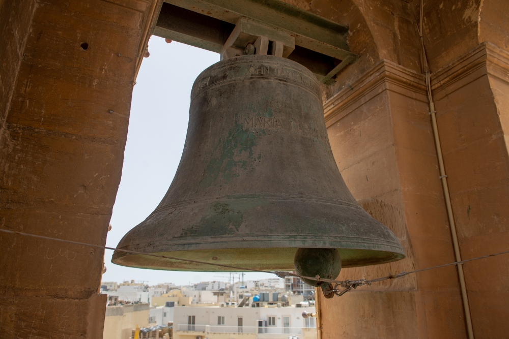 Il-qanpiena l-kbira tal-Gżira
