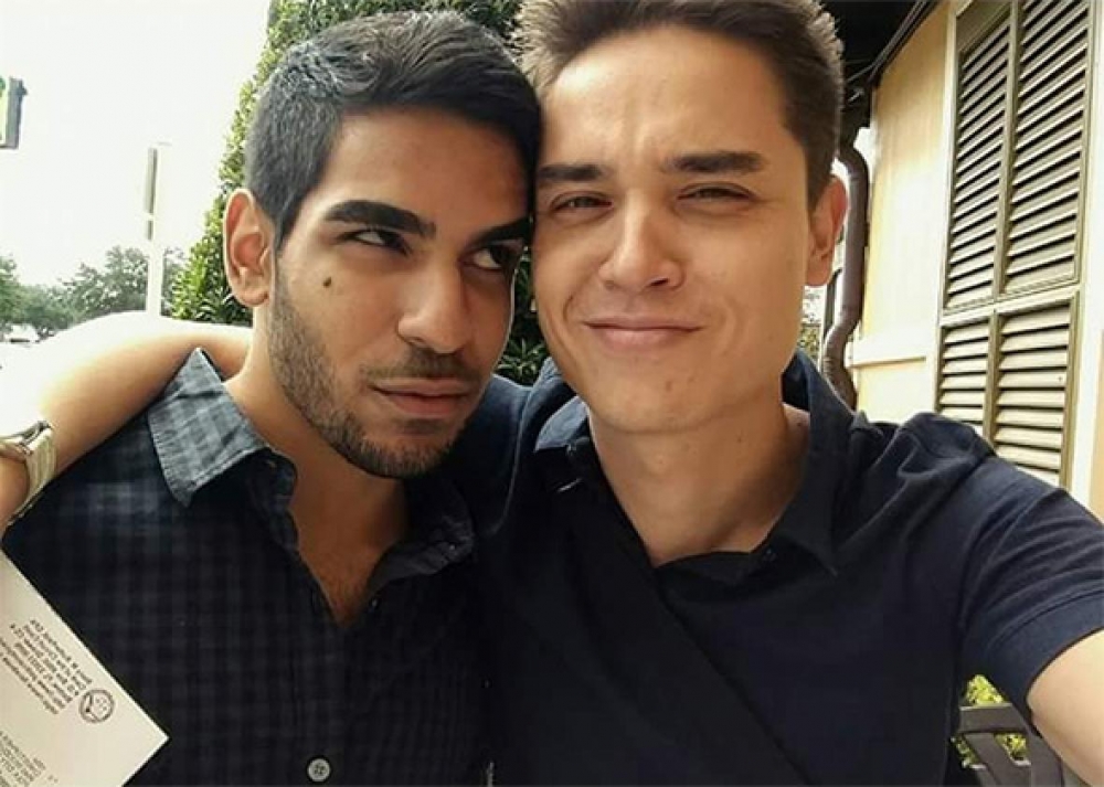 Juan u Drew. Kienu se jiżżewġu, minflok se jindifnu