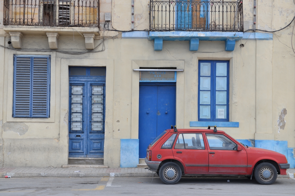 Dak li kien il-każin ta' Birżebbuġa u li nbiegħ