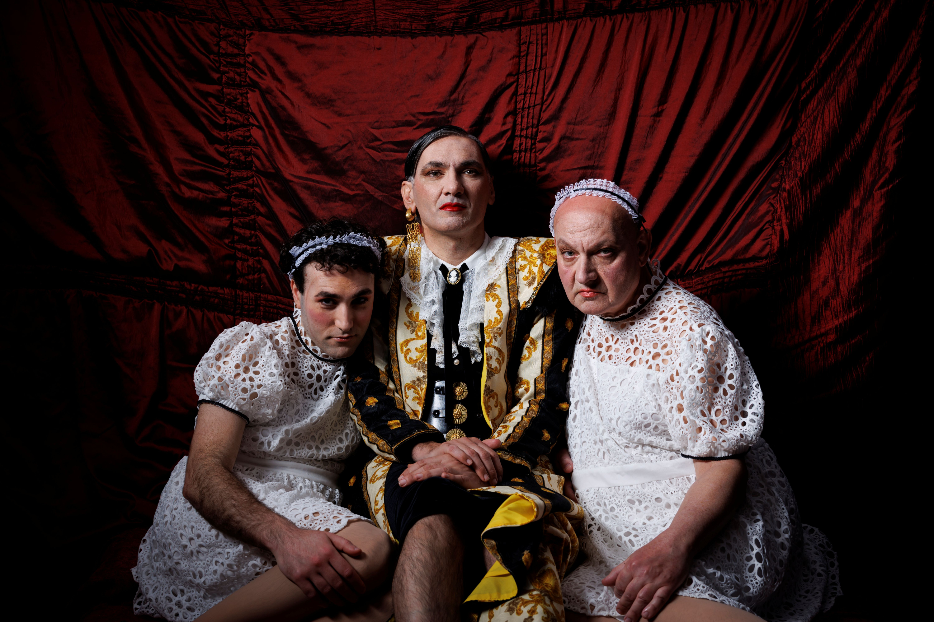 F’Ottubru, tiftaħ The Maids b’diskussjoni attwali mmexxija mid-direttur brittaniku tagħha, l-MGRM u LGBTI+ Gozo