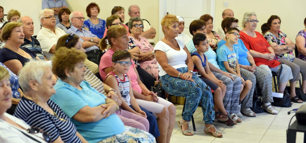 Attività li ttellgħet mit-tfal ta’ SkolaSajf u mill-anzjani li jattendu ċ-ċentru tal-Anzjanità Attiva f' Raħal Ġdid