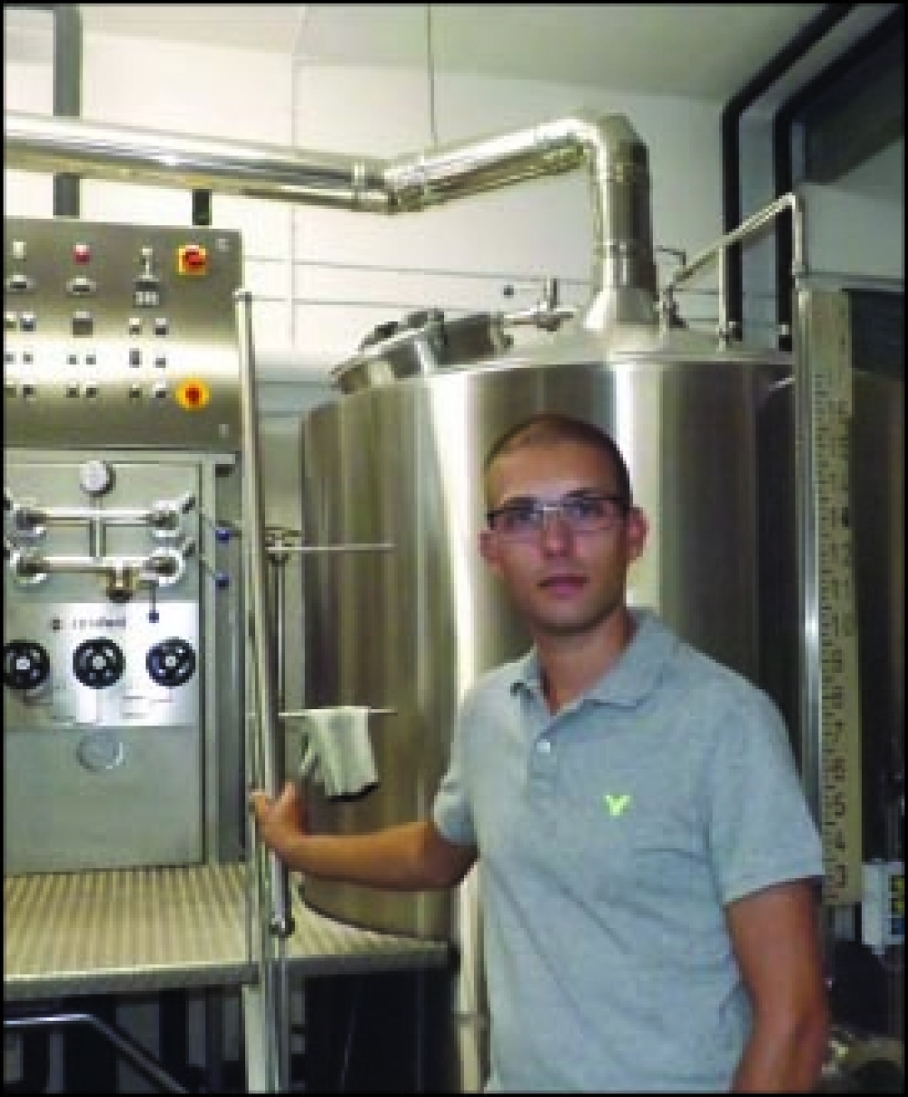 Samuele d’Imperio ta’ 28 sena, sid il-birrerija