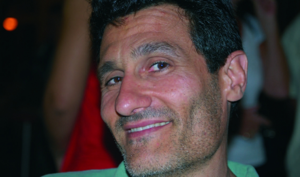 Louis Debattista – minn istitut f’Għawdex għal negozju fl-Amerka