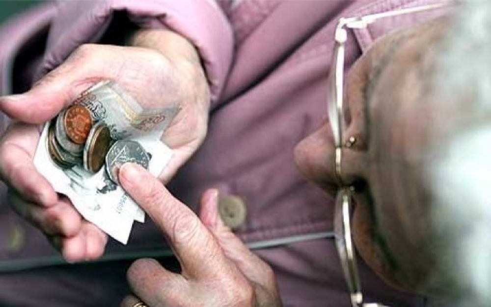 Iktar minn 43,000 persuna tibbenefika mill-pensjoni taż-żewġ terzi