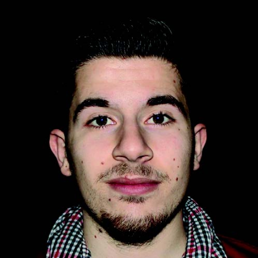 Marc Calleja Bayliss  editur tas-sit escflashmalta.com