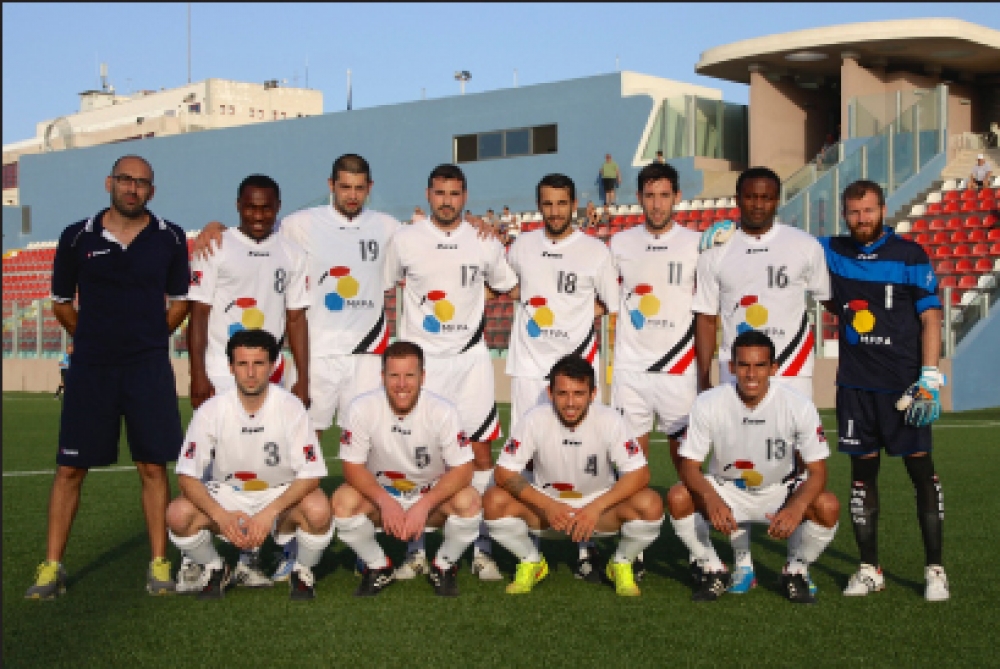 It-tim ta’ plejers li kienu mingħajr kuntratt li lagħab kontra Valletta FC f’logħba organizzata mill-MFPA