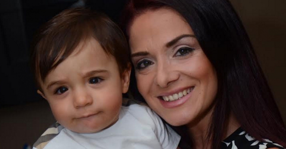 ritratt meħud minn One News b'Miriam dalli ma' l-ewwel wild tagħha Jack