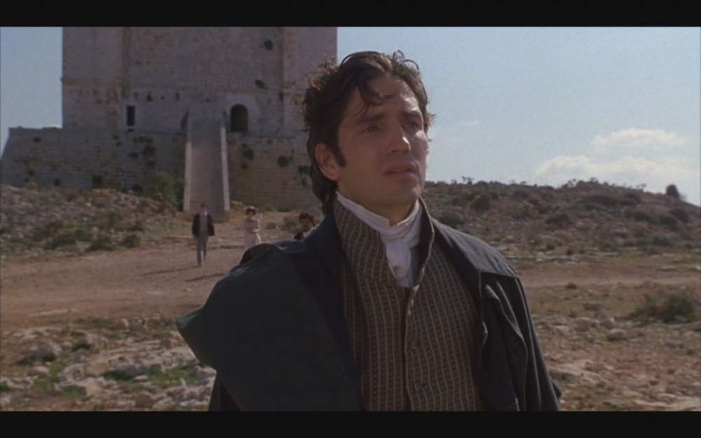 Jim Caviezel waqt ġbid ta' xeni fuq Kemmuna