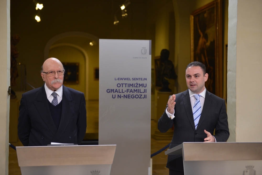 L-Imħallef Giovanni Bonello u l-Ministru tal-Ġustizzja Owen Bonnici. (Ritratt: Ray Attard)
