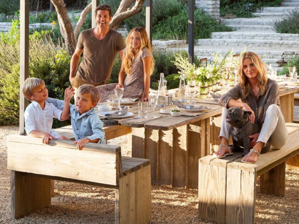 Patrick Dempsey ma' familtu f'ritratt meħud is-sena li għaddiet