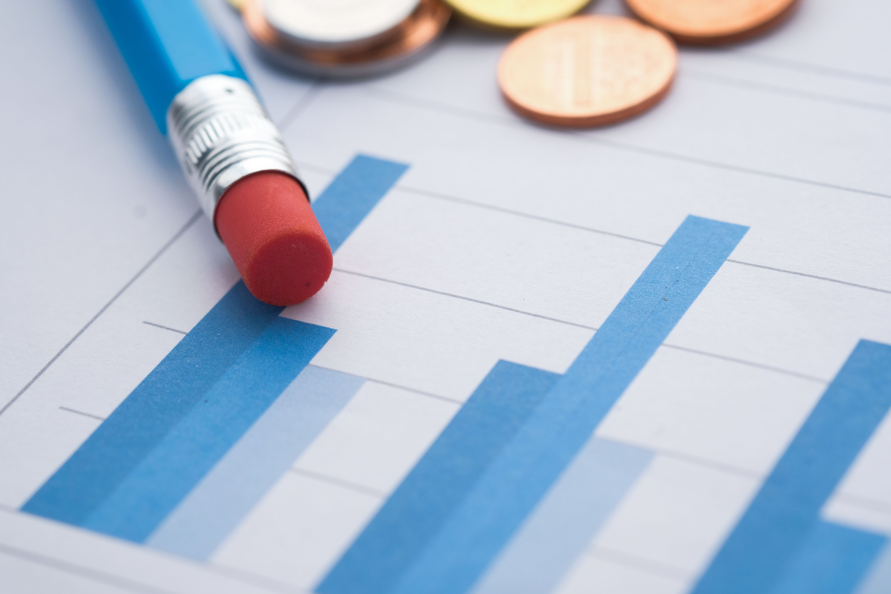 Budget 2027: Id-defiċit mistenni jibqa’ ta’ 2.6% fl-2027, id-dejn jilħaq 46.8%