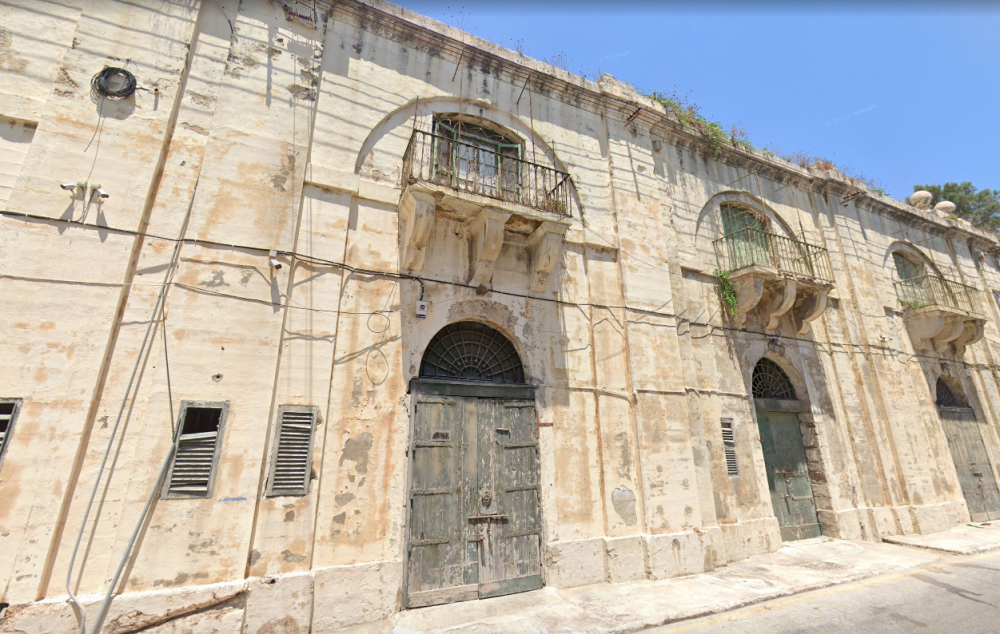 Il-Pixkerija tal-Belt qed taqa’ biċċiet