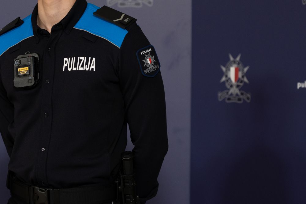 Raġel jingħata sentenza sospiża u multa ta’ €4,000 wara li hedded u insulta lill-pulizija