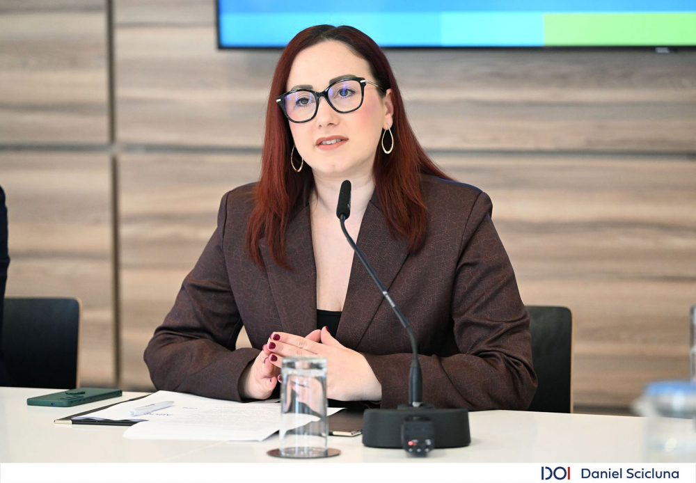 Testijiet sabu traċċi ta’ pestiċidi fil-kannabis illegali