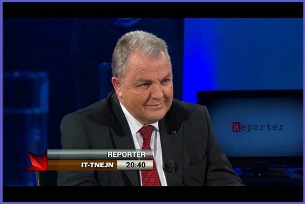 L-Ispeaker Anġlu Farrugia