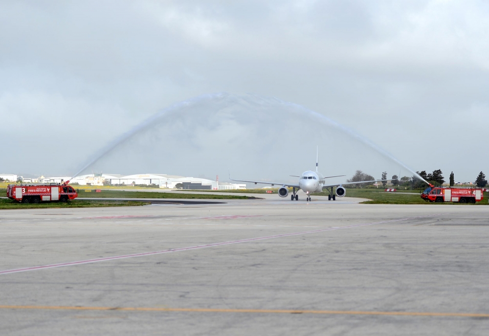 Se tibda topera titjiriet darbtejn fil-ġimgħa minn u lejn Helsinki