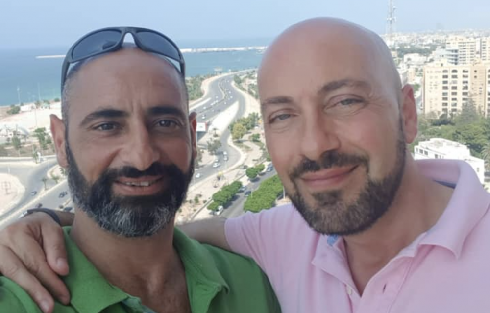 Neville Gafa (lemin) ma' Kenneth Camilleri li kien jakkumpanjah fil-Libja