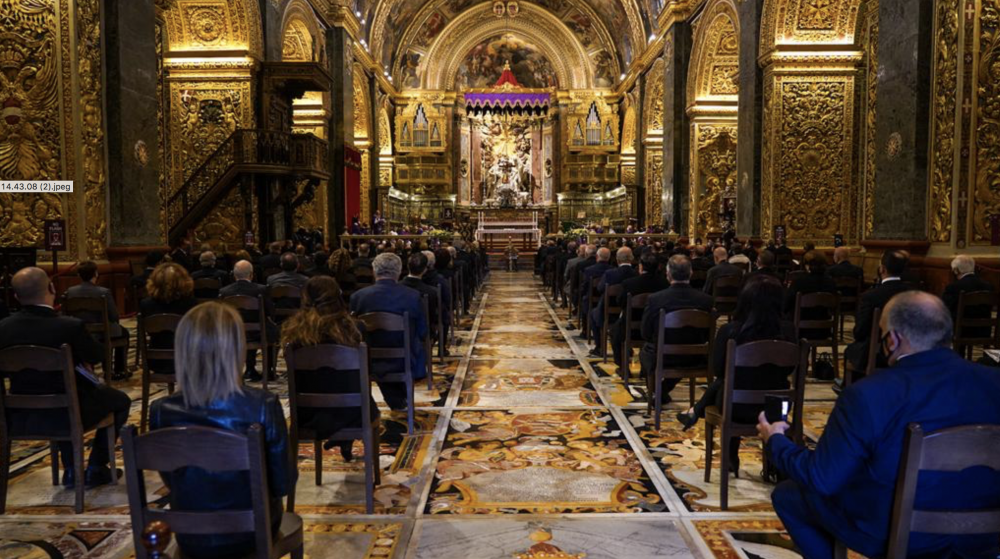 Mumenti mill-quddiesa tal-funeral tal-Professur Oliver Friggieri