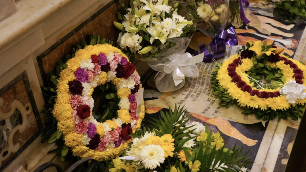 Mumenti mill-quddiesa tal-funeral tal-Professur Oliver Friggieri