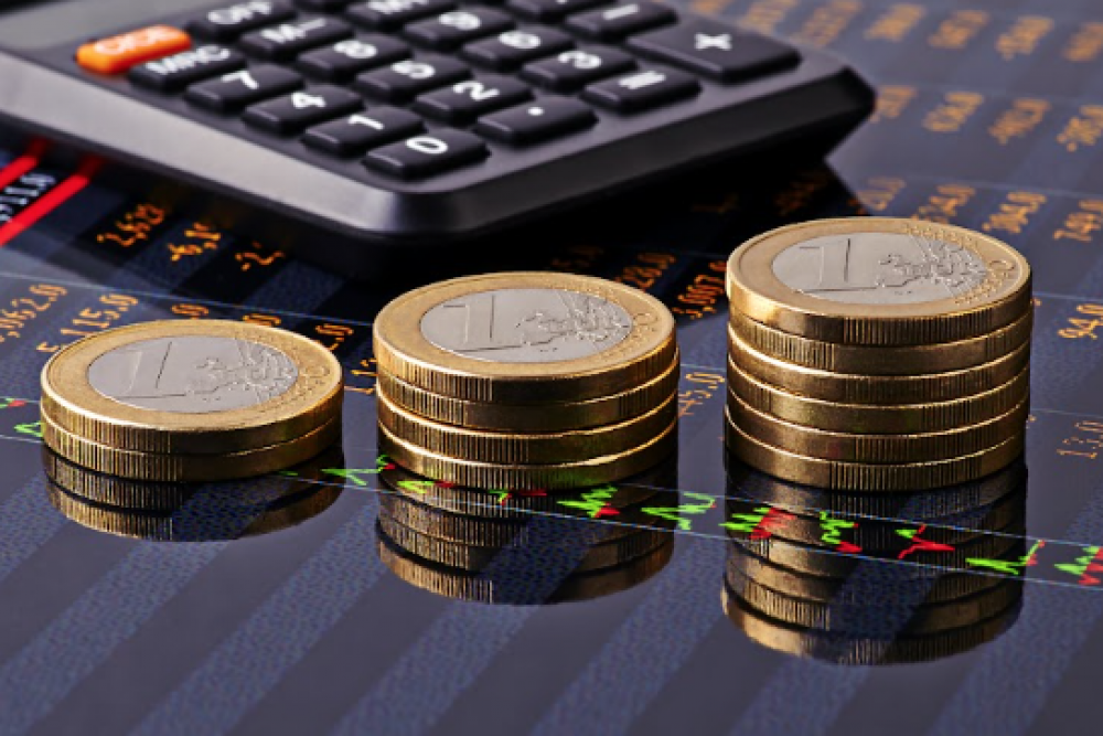 Sa t-tmiem t'Ottubru 2025, il-Fond Konsolidat tal-Gvern irreġistra defiċit taʼ €373.9 miljun.