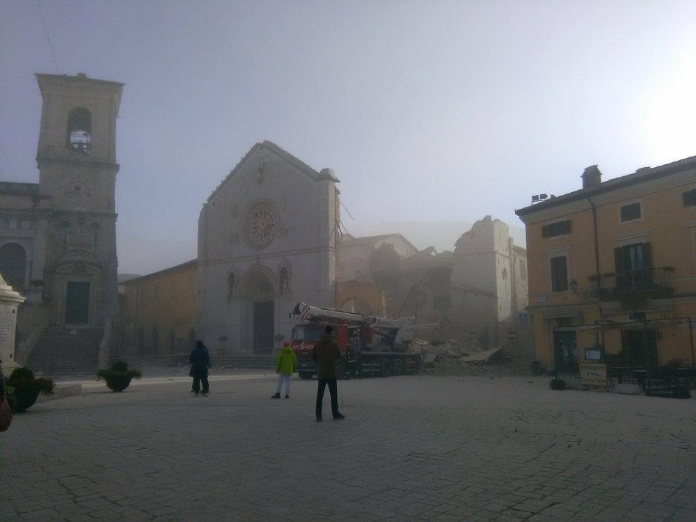 Ħsara estensiva fi knejjes u bini storiku f'Norcia
