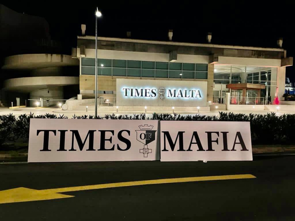 Il-messaġġ li tpoġġa fl-Imrieħel quddiem il-binja tal-Allied