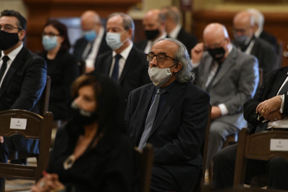 Politiċi, qraba ta' Oliver Friggieri u akkademiċi jattendu għall-quddiesa tal-funeral