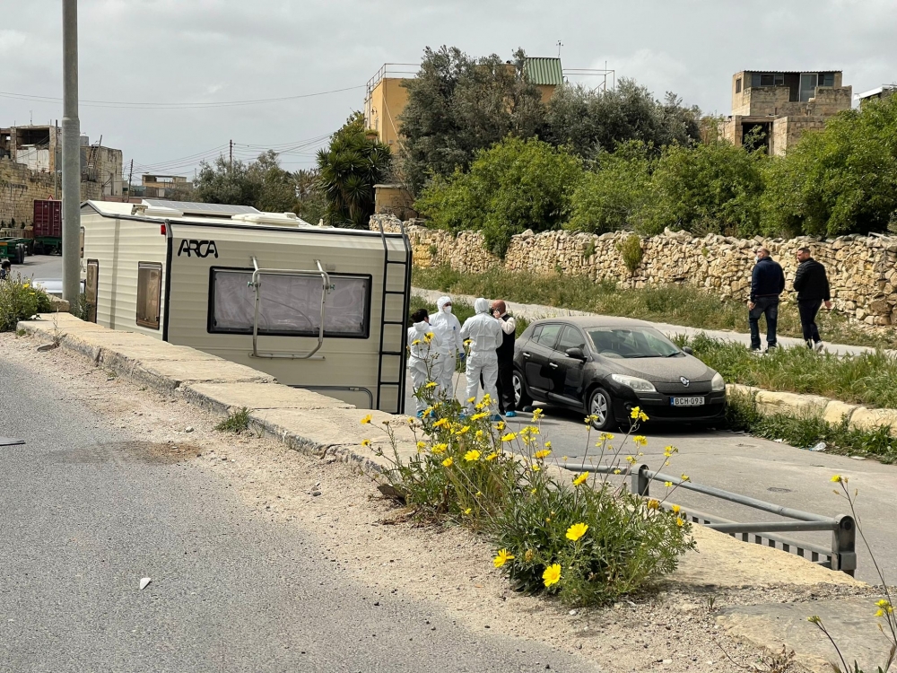 Il-karozza fil-Wied ta' Ħal Qormi