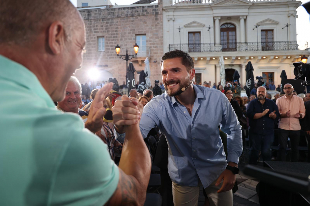 Alex Borg iwiegħed żieda fl-istipendji tal-istudenti tas-saħħa sa livell tal-paga minima