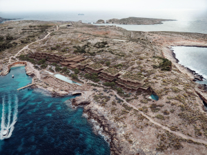 Graffitti tniedi crowdfunding biex tappella l-permess tal-ERA għal Kemmuna