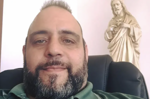 Ħaten Toto Riina kellu karta ta’ residenza Maltija u numru tal-VAT waqt li kien maħrub, jgħid Momentum