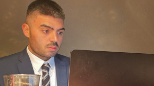 L-attivist Omar Rababah se jikkontesta l-elezzjoni bħala kandidat tal-Partit Laburista
