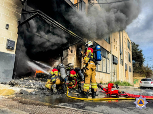Nirien kbar f'garaxx f’Birkirkara, il-pubbliku mħeġġeġ jevita ż-żona